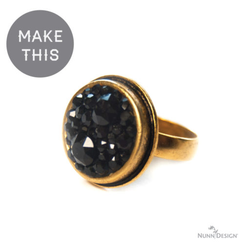 Black Chaton Gold Bezel Ring